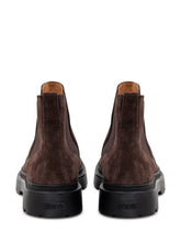 Stivaletto Chelsea in Pelle Scamosciata - Fall/Winter 2025 - On Sale - Uomo | Lidia Shopping