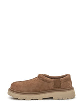 UGG Brown Suede Moccasins with Chunky Sole - Fall/Winter 2025 - On Sale - Uomo | Lidia Shopping