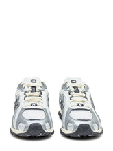 Sneakers New Balance 204L Bianche e Grigie - Fall/Winter 2025 - On Sale - Uomo | Lidia Shopping