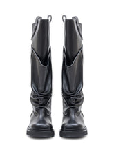 Stivali Alti Passeggiata con Design Asimmetrico - Donna | Lidia Shopping