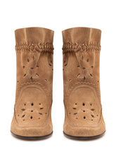 Woosta Ankle Boot with Perforations and Tassels - Collezione Happy Birthday | Lidia Shopping