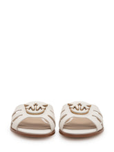 Ciabatta in pelle con dettaglio metallico - Ciabatte Donna | Lidia Shopping