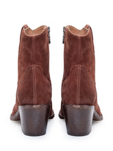 Suede Loafers with Apron Stitch - Collezione Happy Birthday | Lidia Shopping