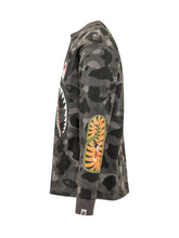 Sweatshirt with Graphic Print and Camouflage Pattern - Bape | Lidia Shopping